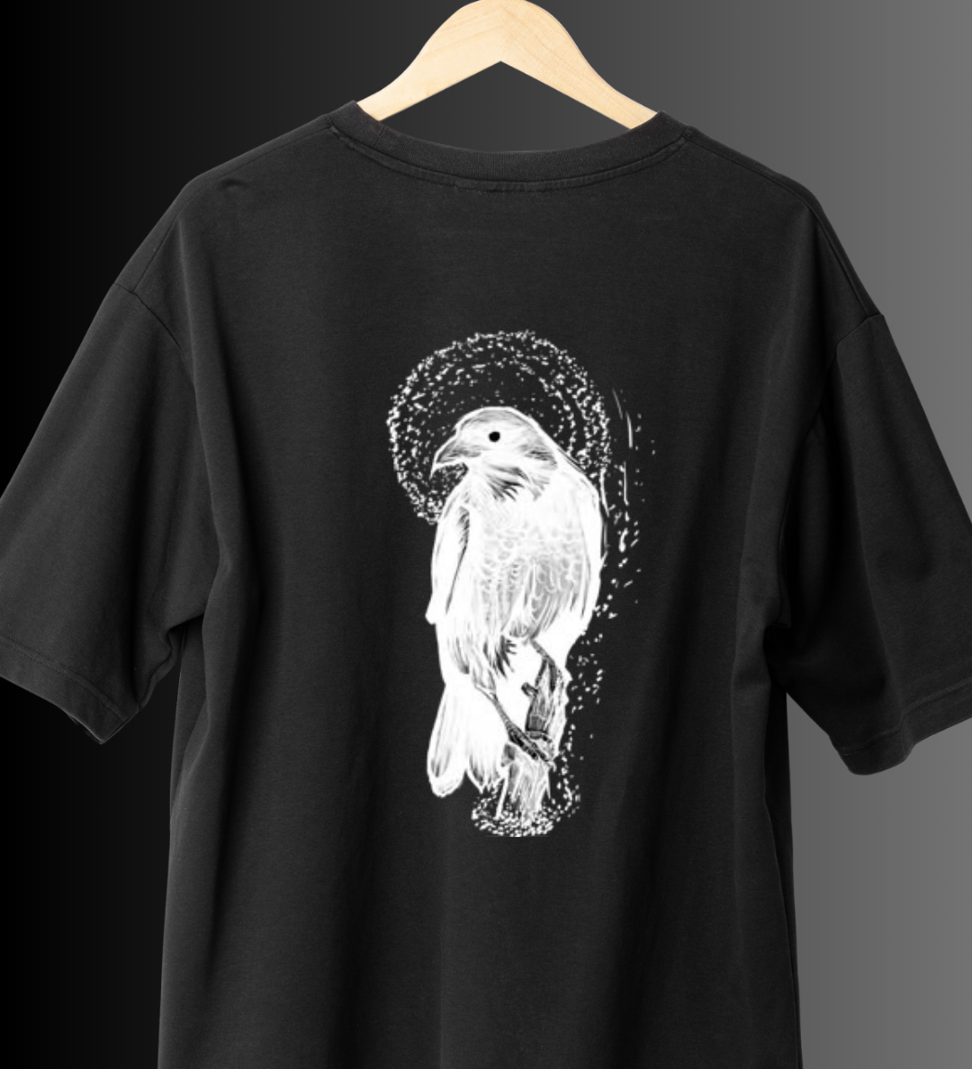 Kurt ve Kılıç – Siyah Oversize Tişört