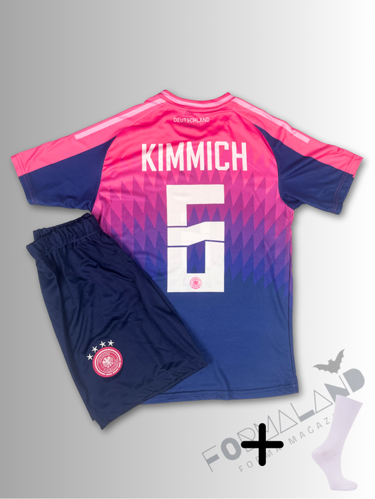 Almanya 2024 Kimmich Milli Takım Çocuk Forması 3lü set(Şort-Çorap-Bileklik) (Pembe)